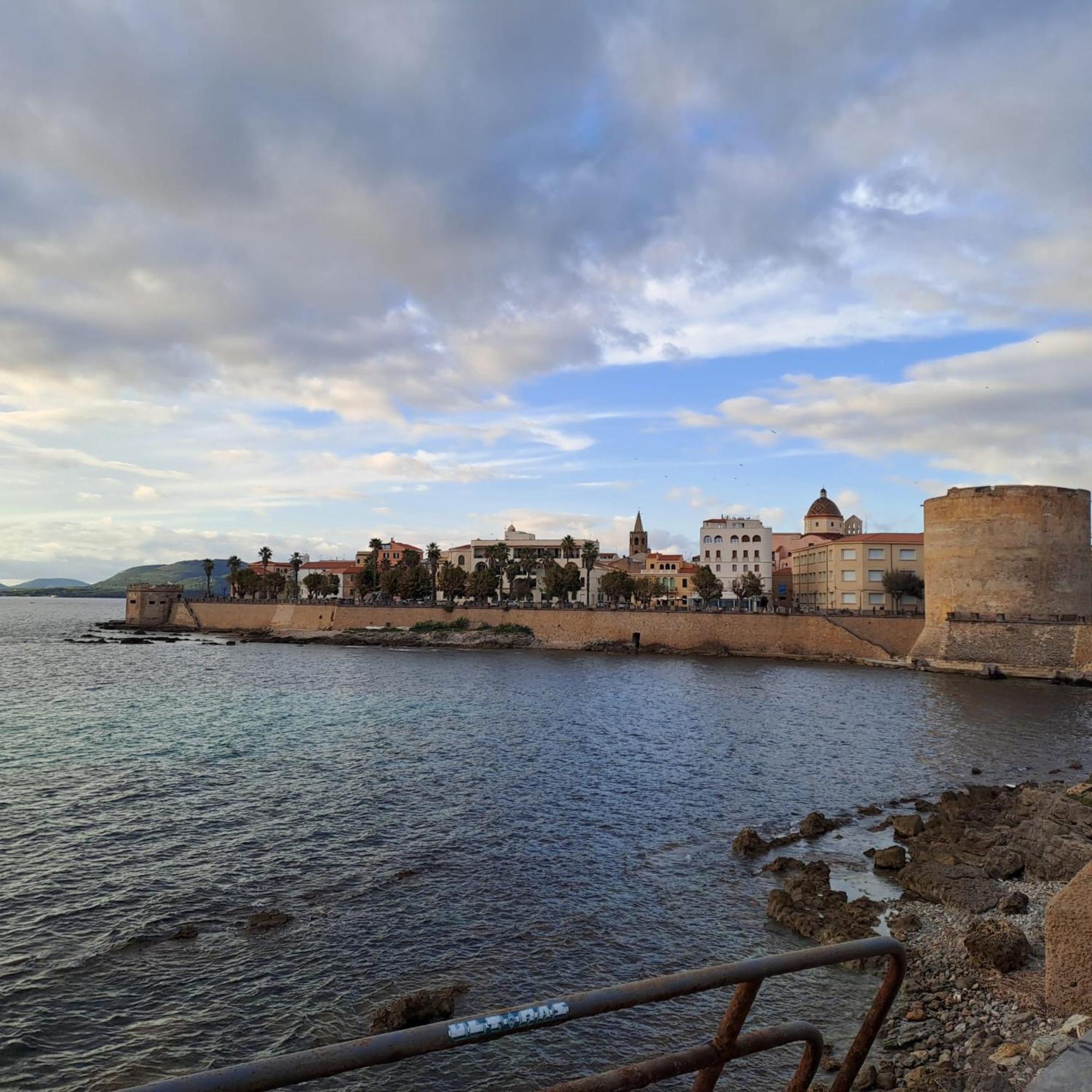 Apartament La Casa Di Chiara Alghero Zewnętrze zdjęcie